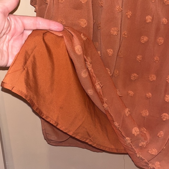 Shein polka dot top, v neck rust color sheer, with lining baby doll top 3XL - Picture 4 of 7